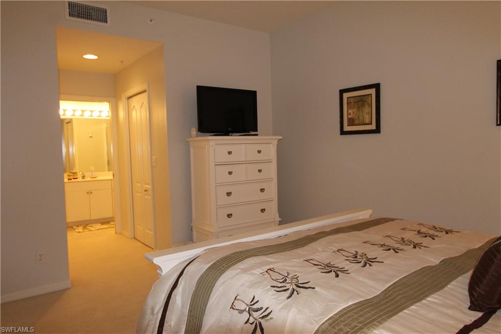 8680 Cedar Hammock Cir # 116 Property Photo 11