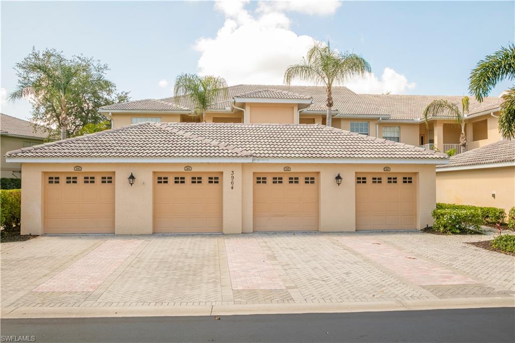 3964 Bishopwood Ct E # 202 Property Photo 15