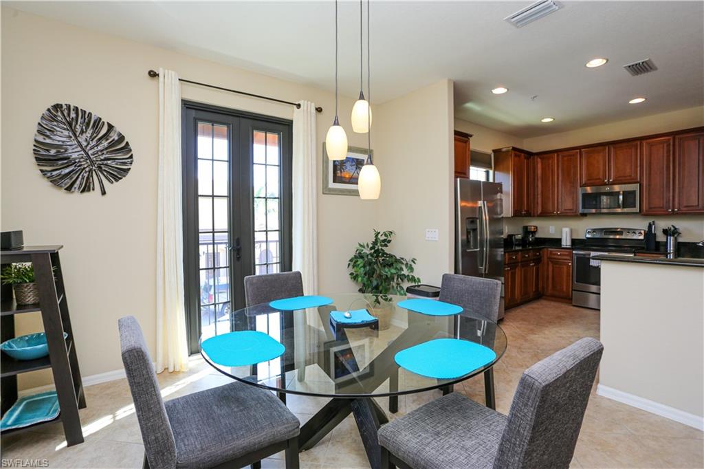 9082 Capistrano St N # 4 Property Photo 15