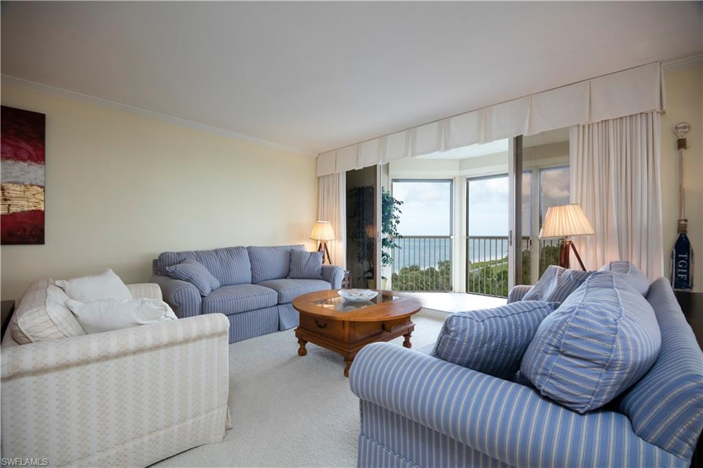 4051 Gulf Shore Blvd N # 700 Property Photo 5