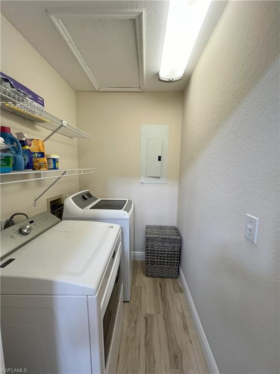 1035 Cypress Woods Dr Property Photo 17