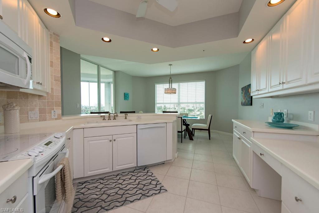 300 Dunes Blvd # 603 Property Photo 2