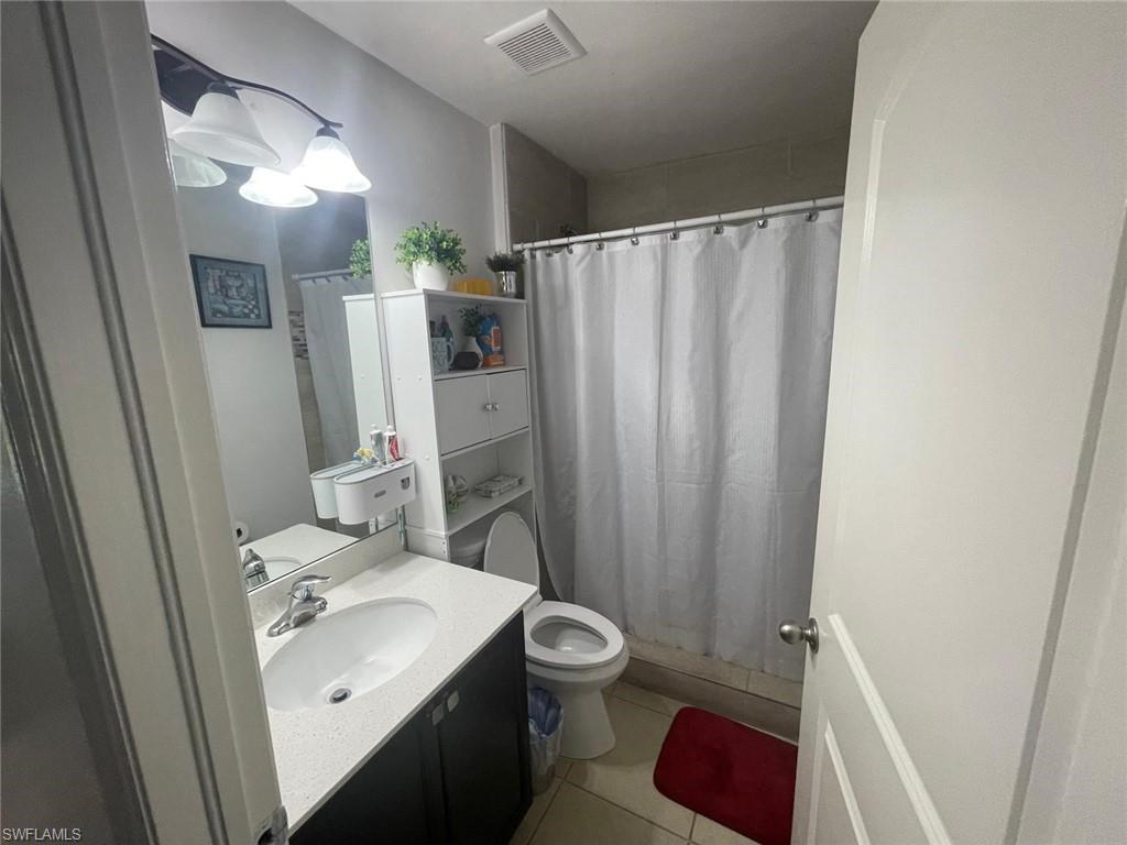 255 Lunette St Property Photo 7