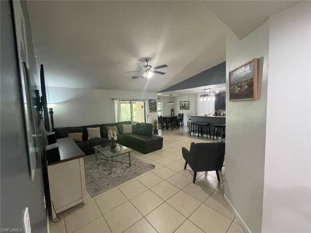 255 Lunette St Property Photo 10