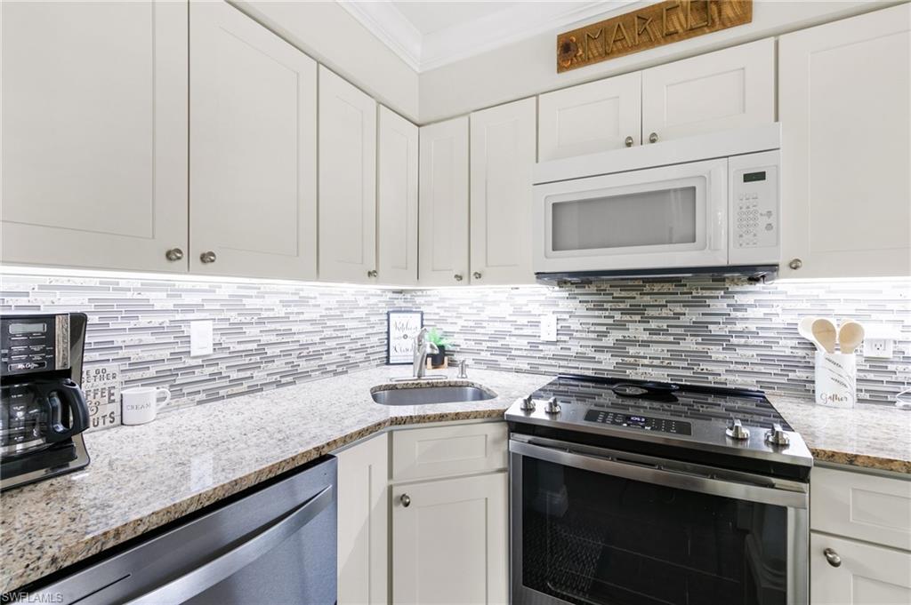 1215 Edington Pl # N1 Property Photo 12