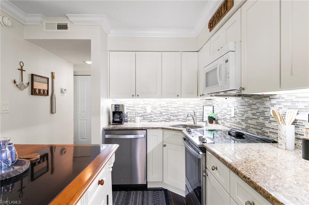 1215 Edington Pl # N1 Property Photo 13