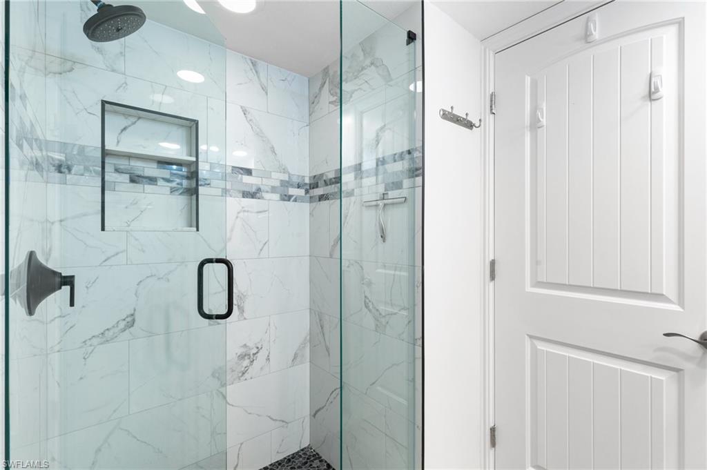 1215 Edington Pl # N1 Property Photo 20