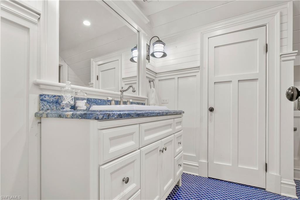 540 Coconut Ave Property Photo 15