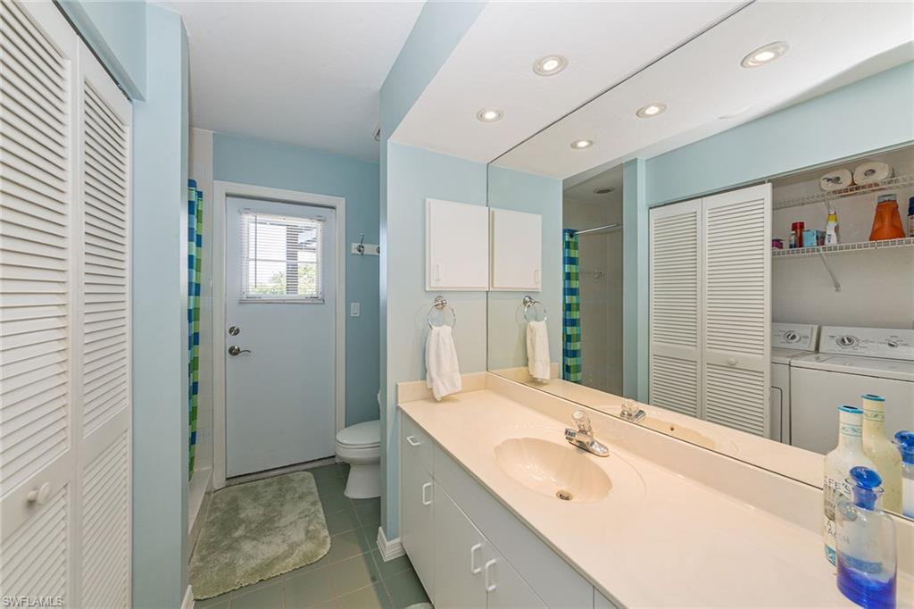 219 Copperfield Ct Property Photo 15