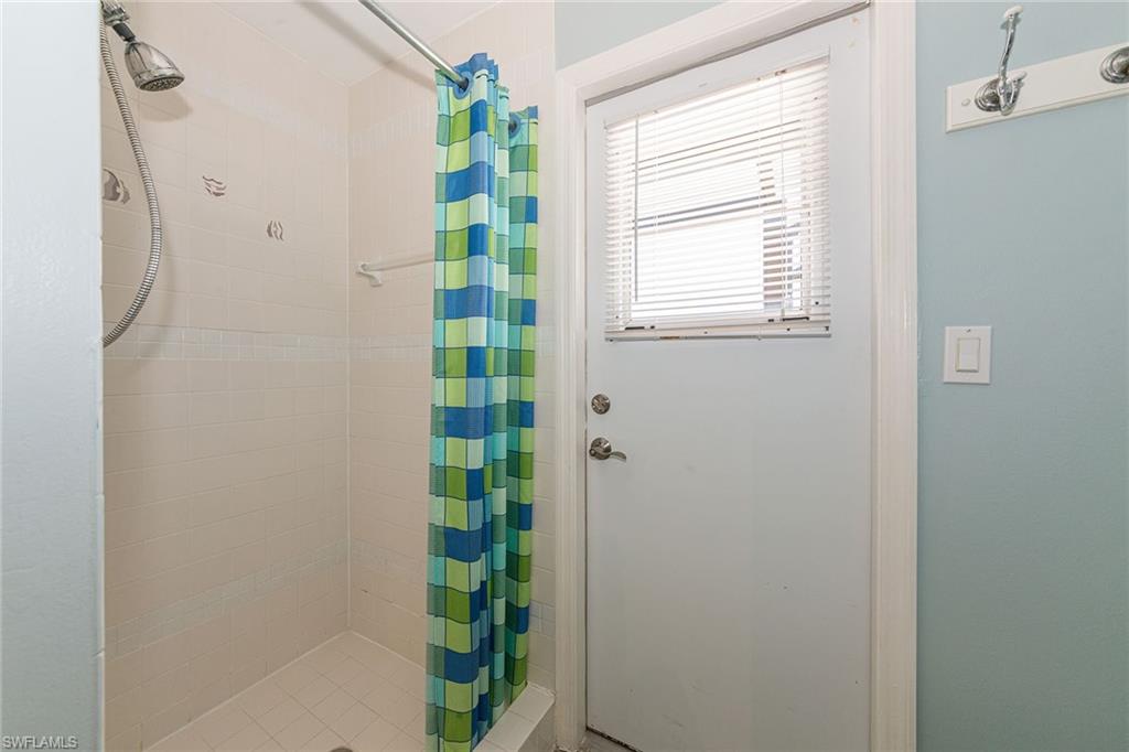 219 Copperfield Ct Property Photo 16