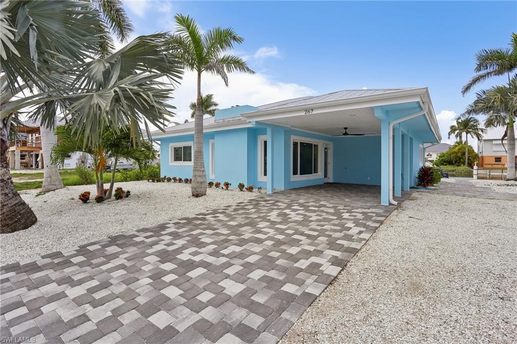 267 Flamingo St Property Photo 3