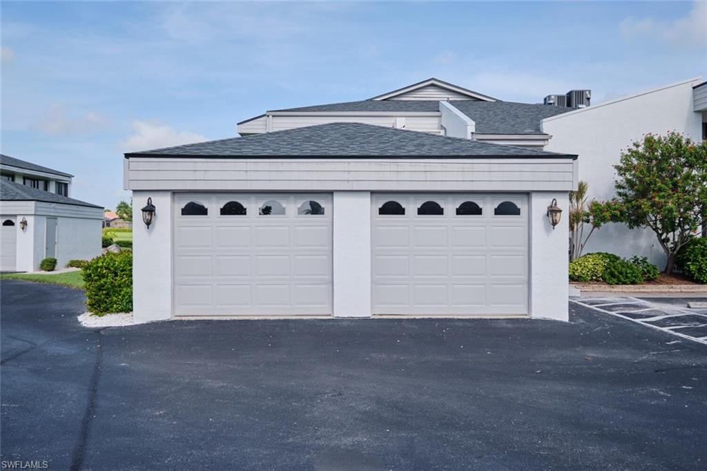 16580 Waters Edge Ct # 102 Property Photo 2