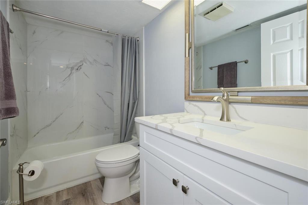 16580 Waters Edge Ct # 102 Property Photo 32