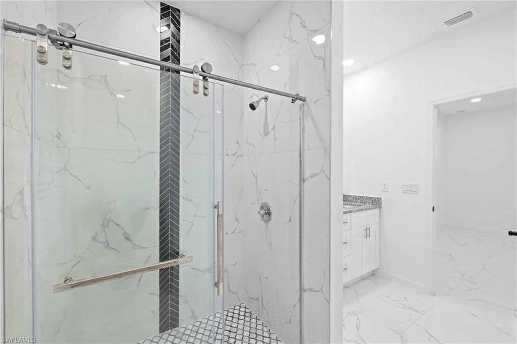 2709 67 St W Property Photo 15