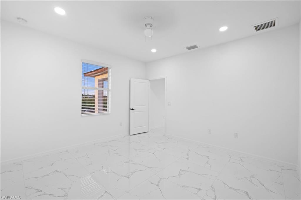 2709 67 St W Property Photo 17