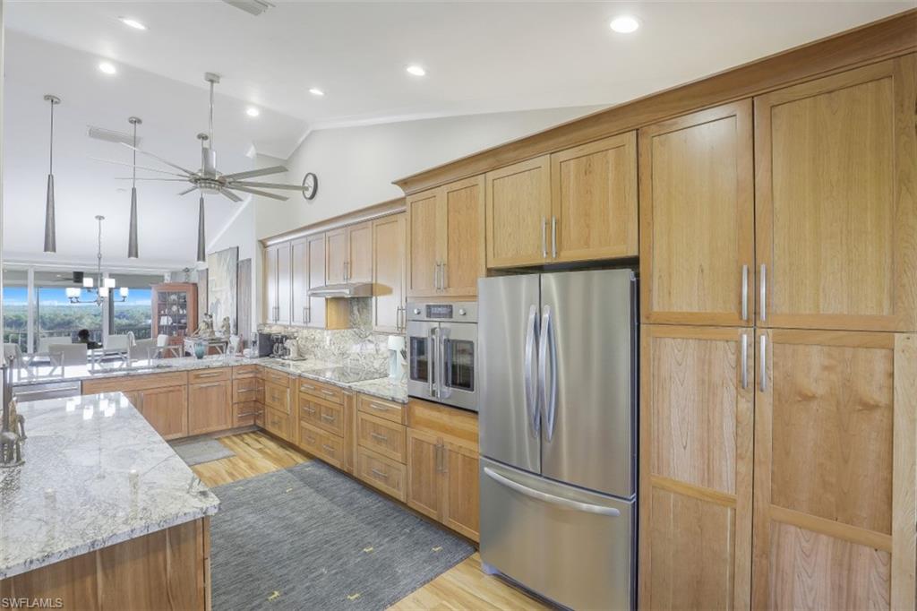 360 Horse Creek Dr # 502 Property Photo 5