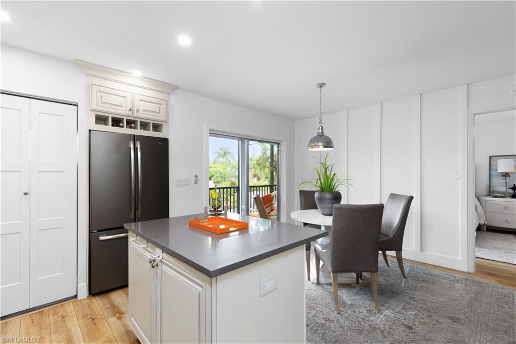 788 Park Shore Dr # A20 Property Photo 14
