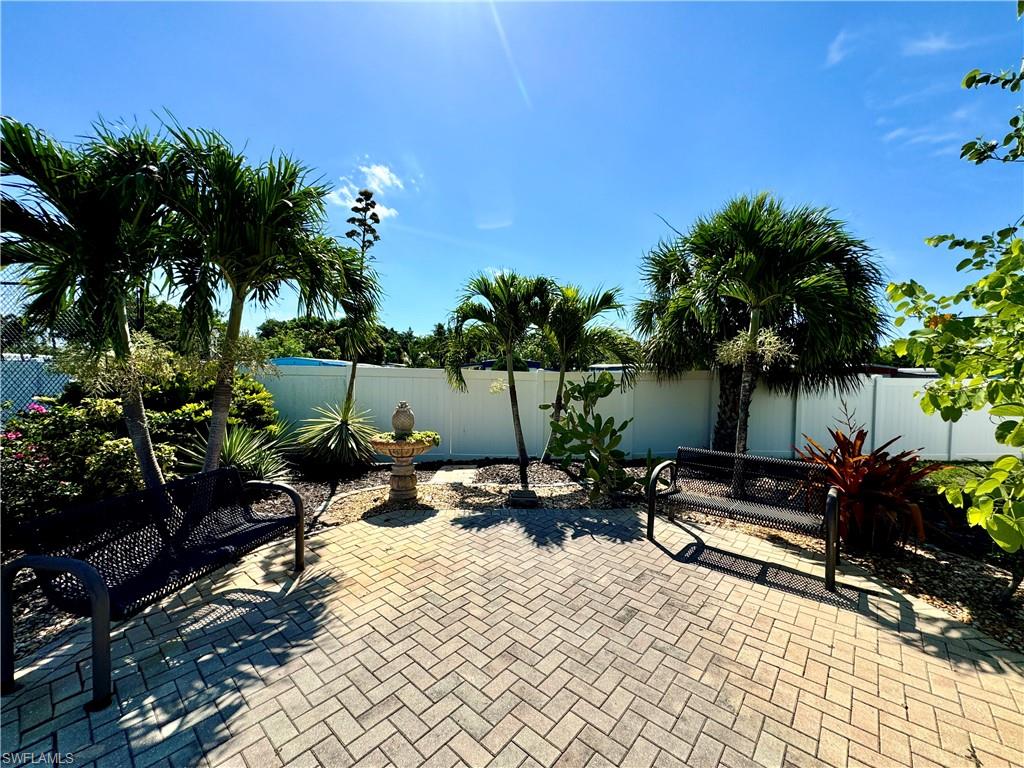 5 Oceans Blvd # 5 Property Photo 29