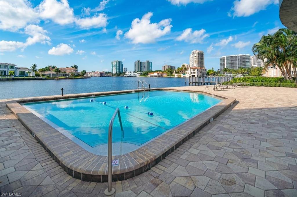 250 Park Shore Dr # 803 Property Photo 21