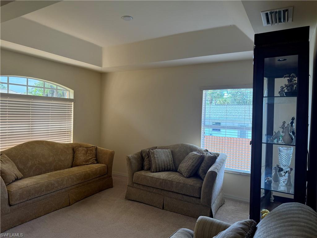 814 Jefferson Ave Property Photo 5