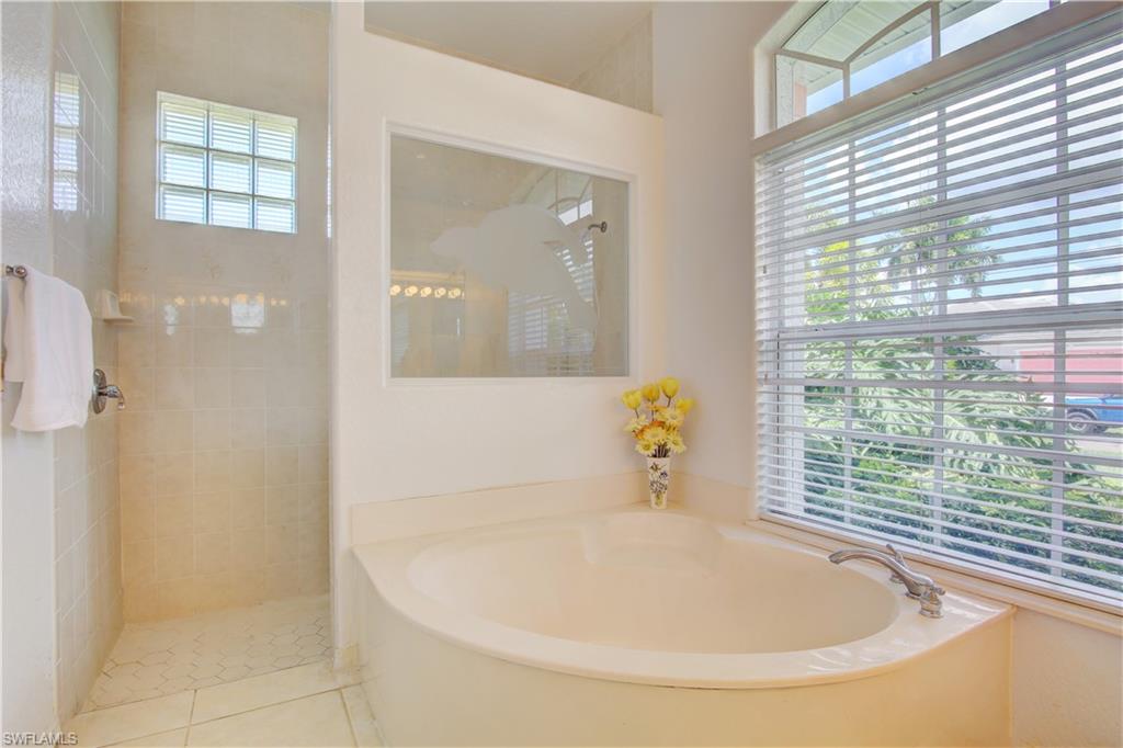 2502 Sw 45th St Property Photo 31