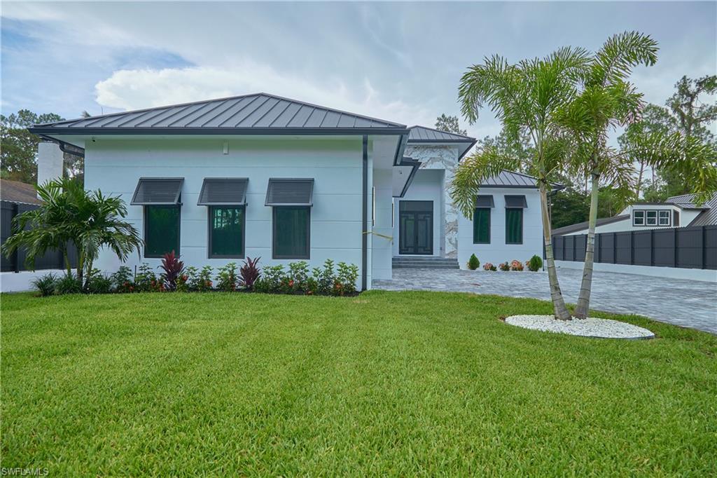 5847 English Oaks Ln Property Photo 4