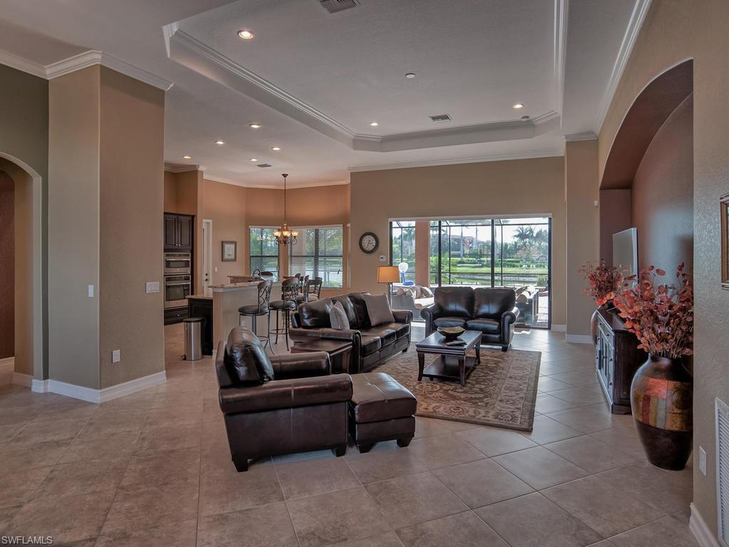 9634 Firenze Cir Property Photo 3