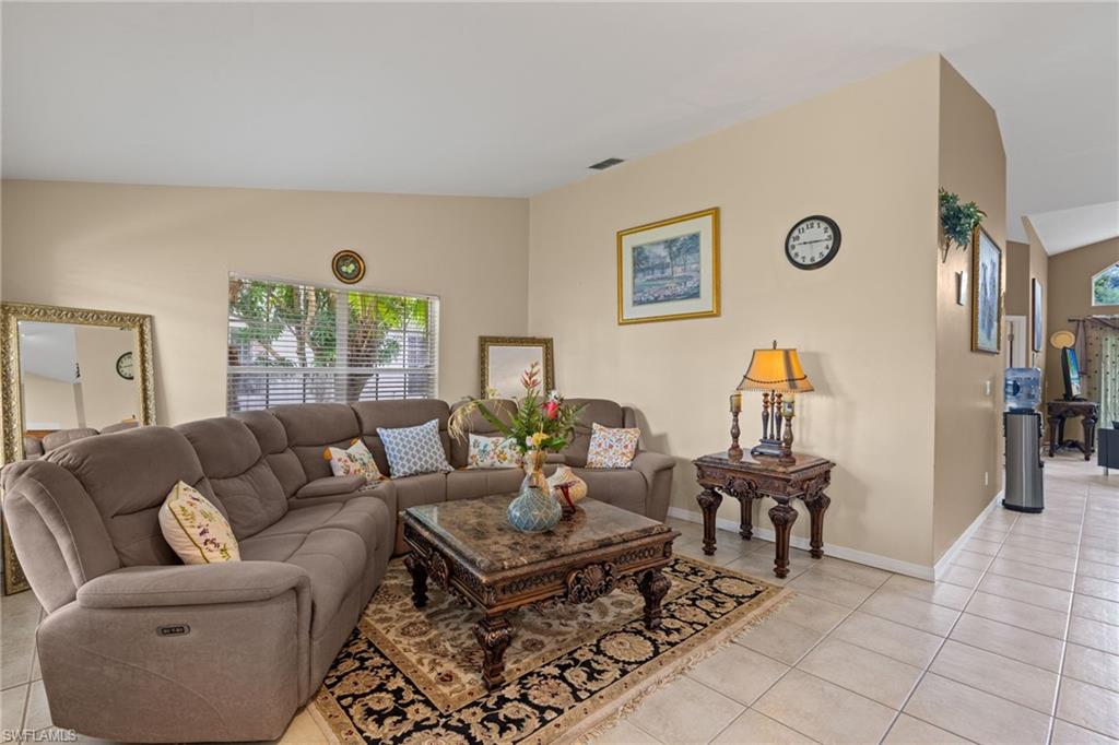 12540 Eagle Pointe Cir Property Photo 12