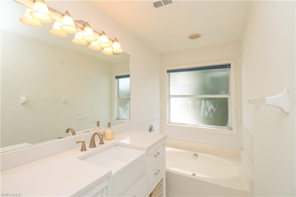 1325 Gordon Dr Property Photo 24