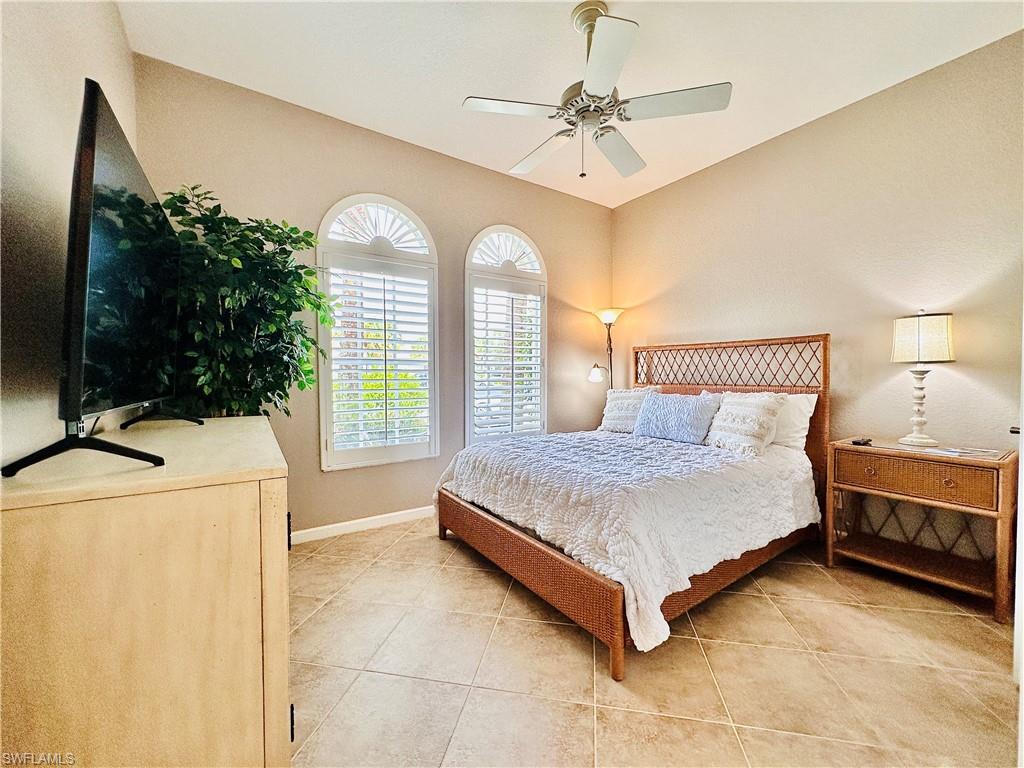 16152 Parque Ln Property Photo 27