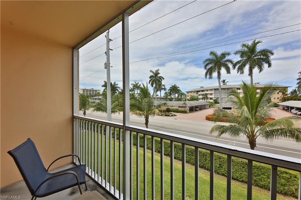 1100 Gulf Shore Blvd N # 207 Property Photo 13