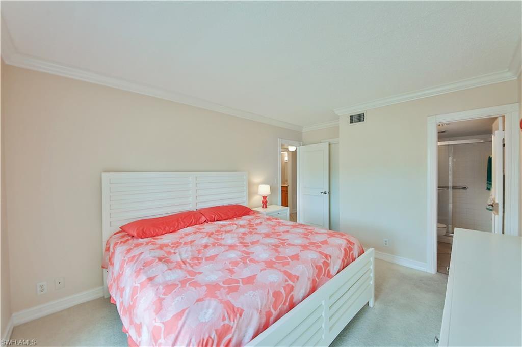 1100 Gulf Shore Blvd N # 207 Property Photo 16