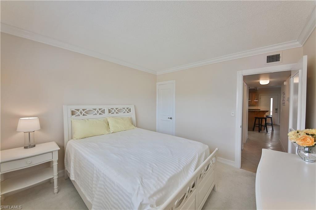 1100 Gulf Shore Blvd N # 207 Property Photo 21