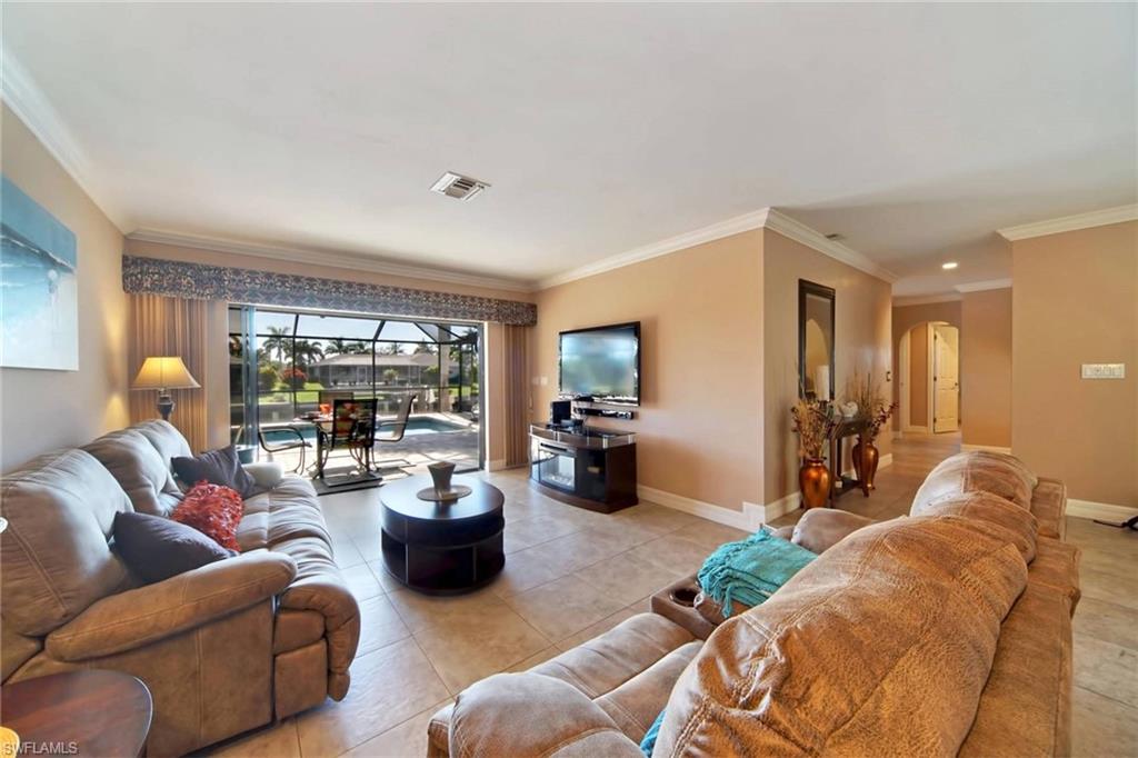 1704 Savona Pky Property Photo 5