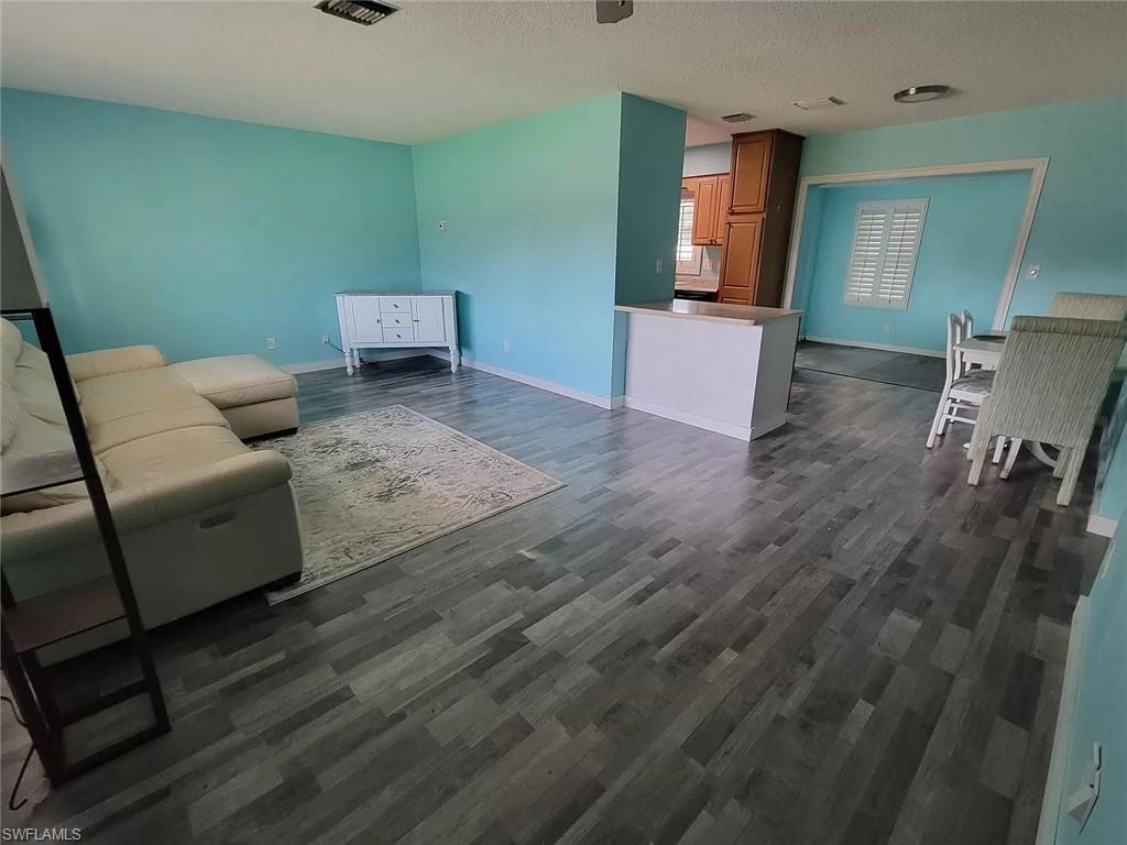 508 Jersey Rd W Property Photo 3