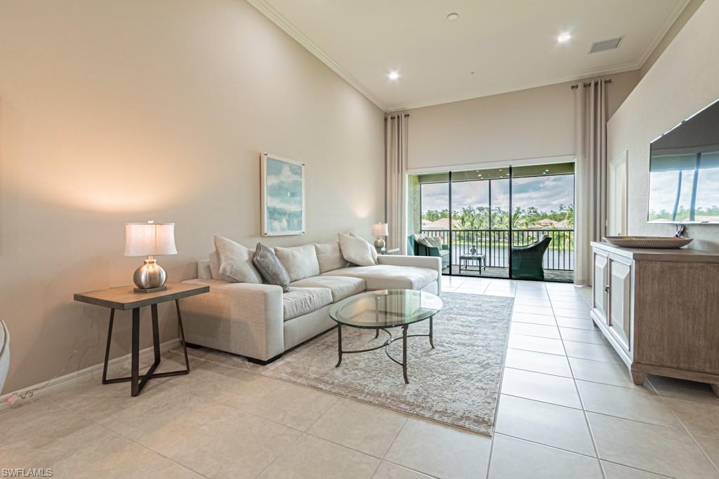 9433 Benvenuto Ct # 202 Property Photo 17