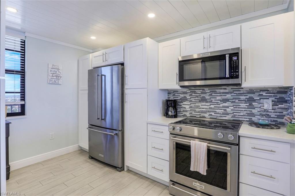 440 Seaview Ct # 1805 Property Photo 14