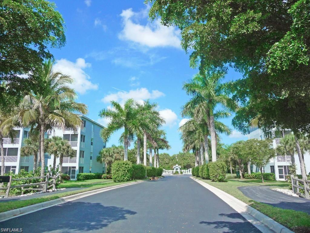 16645 Lake Circle Dr # 732 Property Photo 1