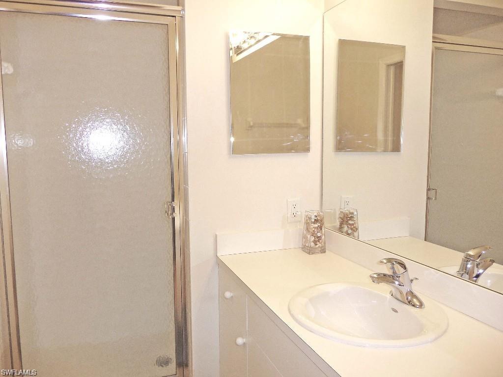 16645 Lake Circle Dr # 732 Property Photo 19