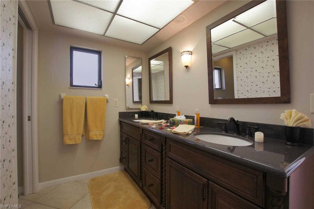 1422 Se 12th Ter Property Photo 10