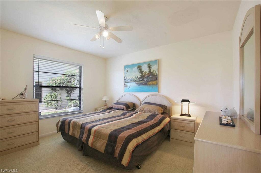 1422 Se 12th Ter Property Photo 12