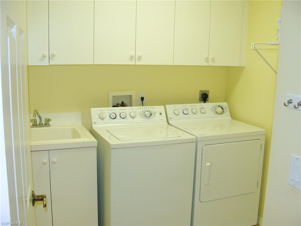 1001 Arbor Lake Dr # 203 Property Photo 18