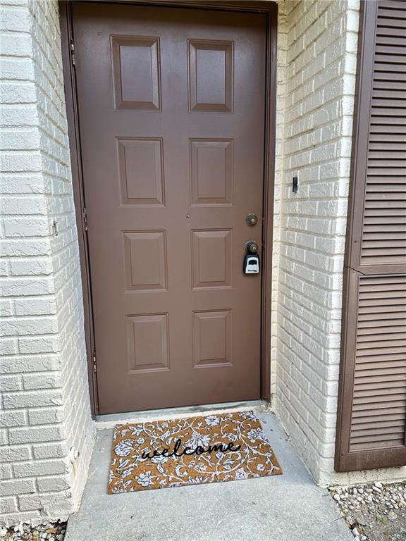 9391 Lennex Ln Property Photo 1