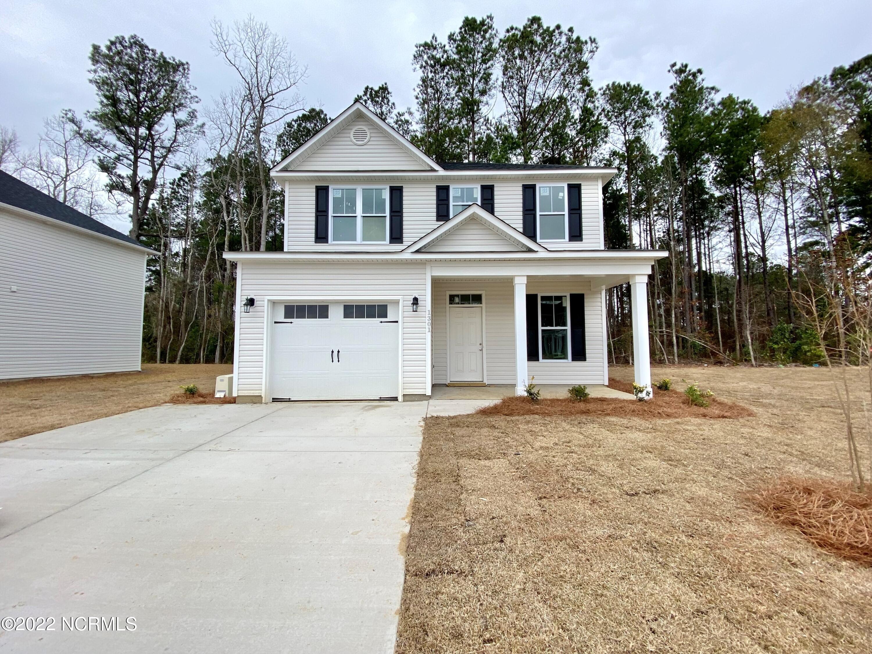 1301 Putnam Drive Drive Property Photo 1