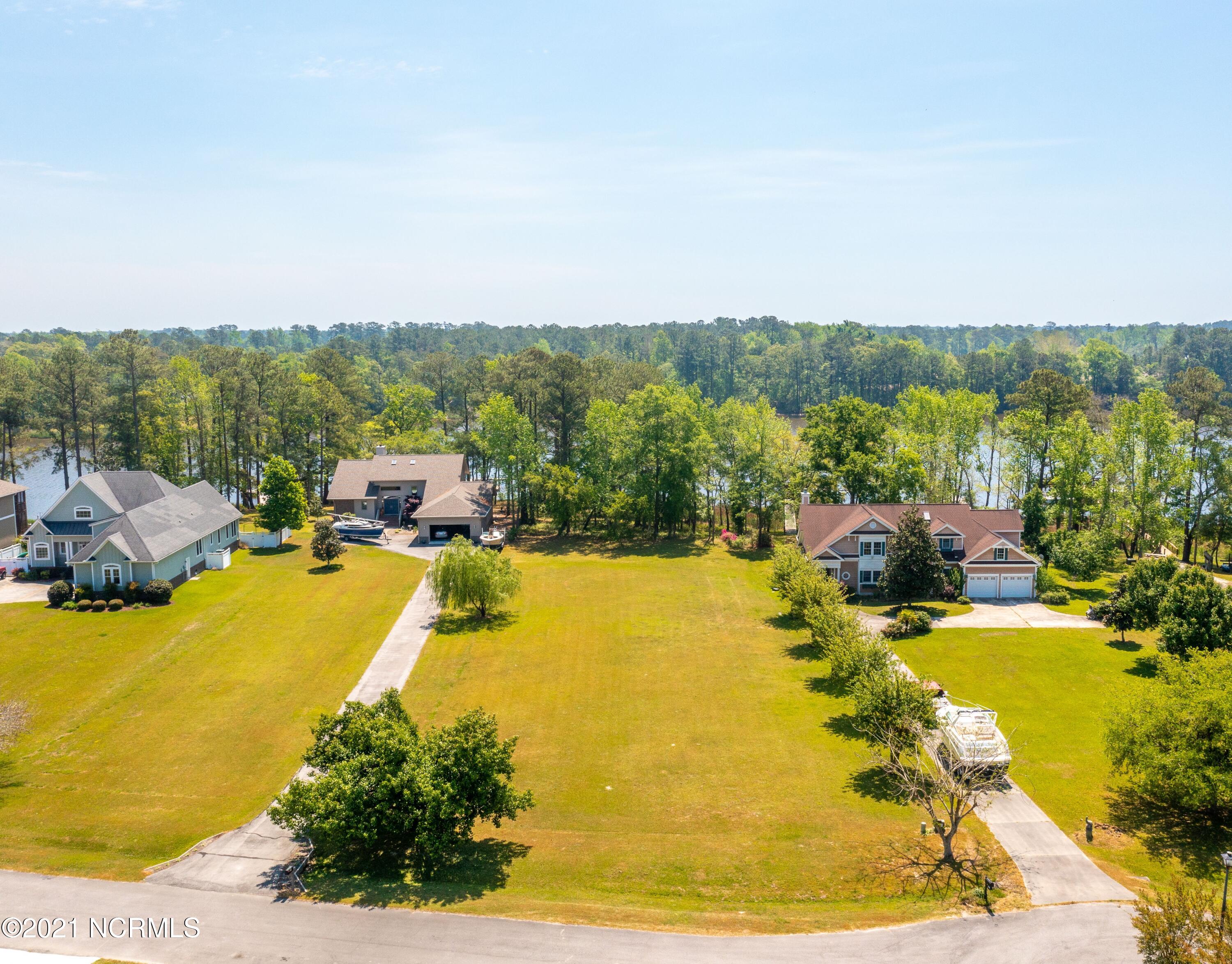 110 Windtide Lane Property Photo 4