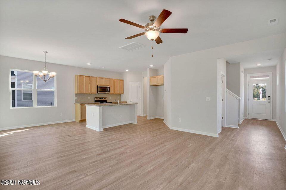 1527 Judith Drive Property Photo 1