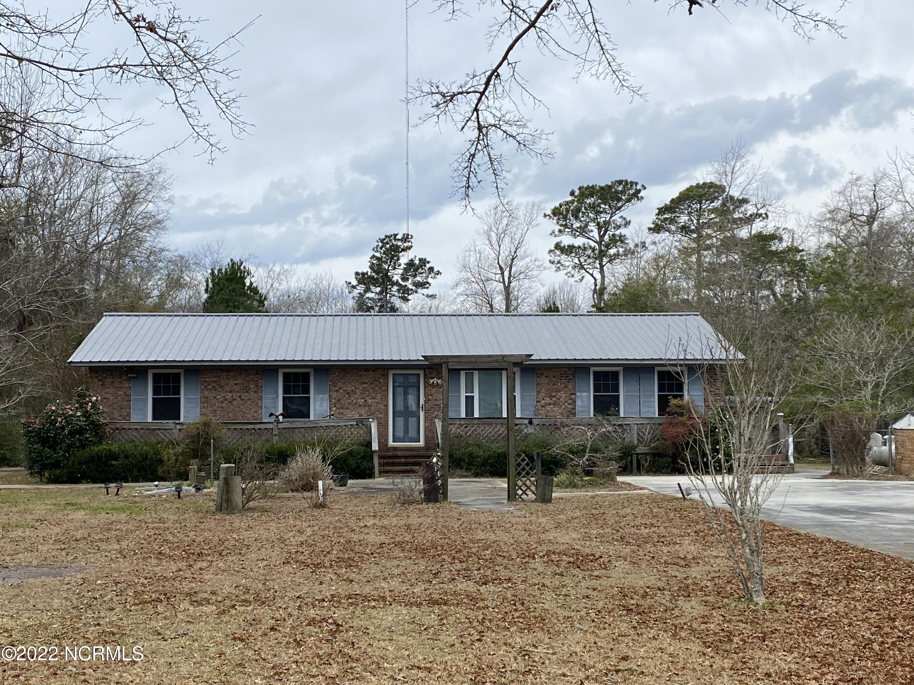 616 Tar Landing Road Property Photo 1