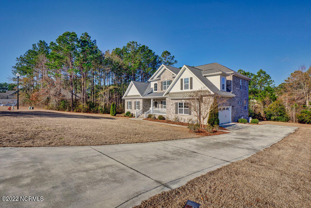 411 Compass Point Property Photo 1