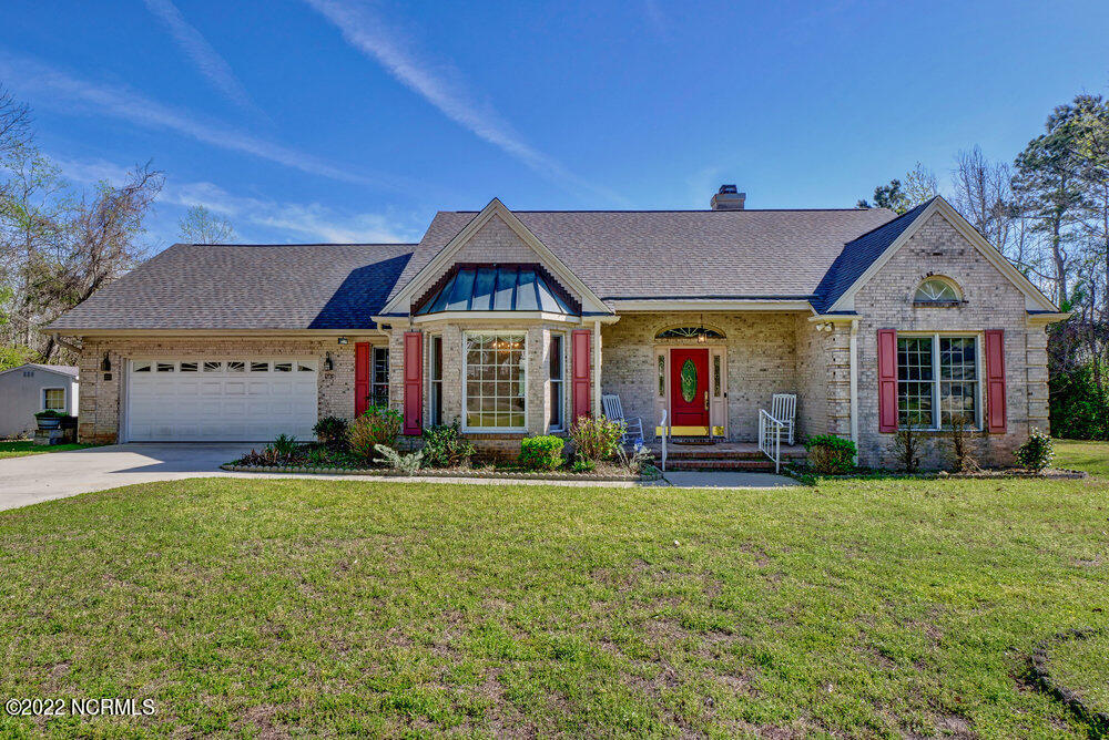 103 Hickory Circle Property Photo 1