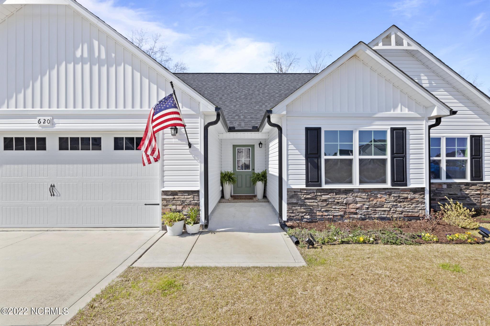620 Osprey Landing Drive Property Photo 1